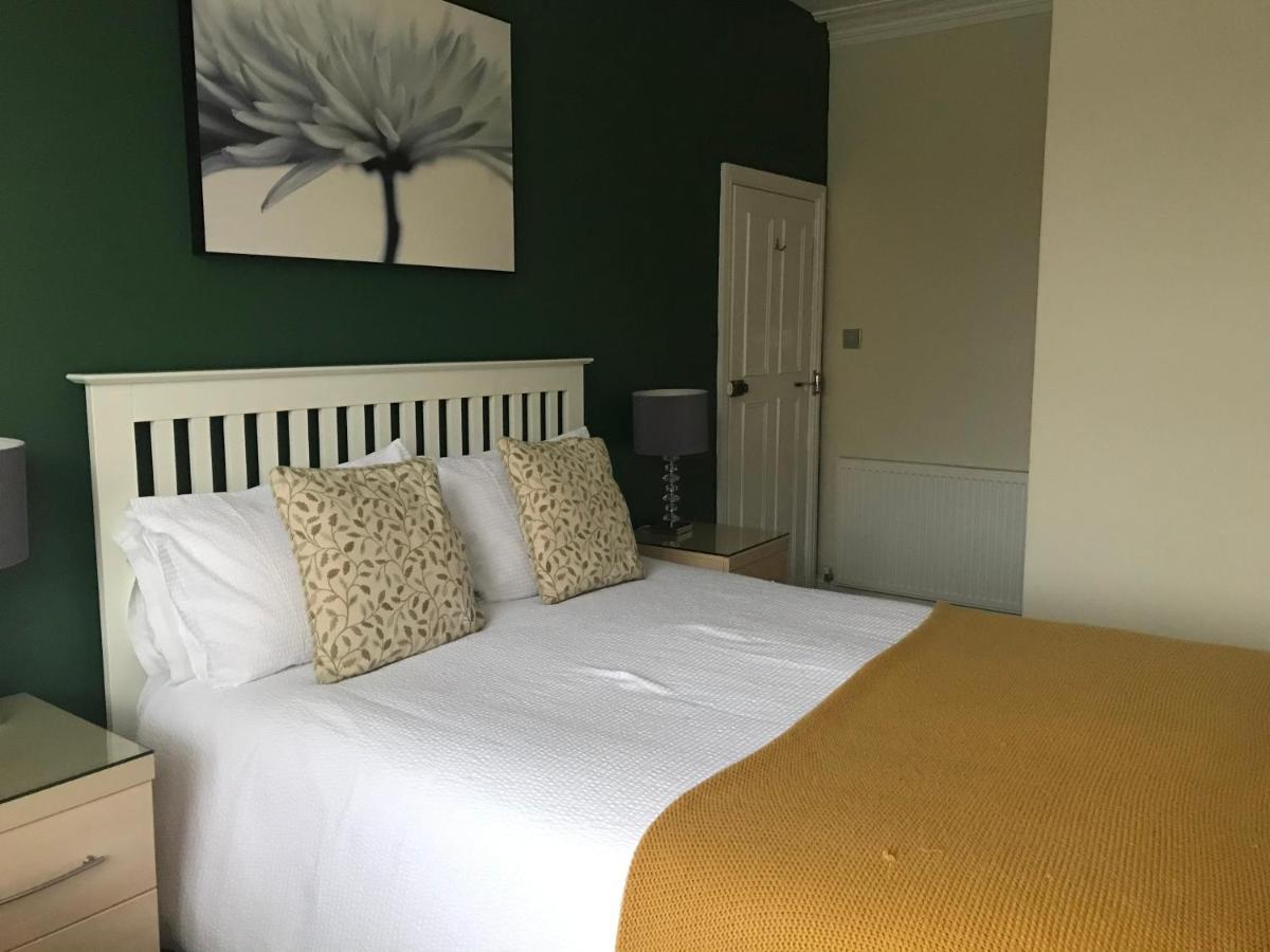 The Welford Hotel Harrogate Room photo